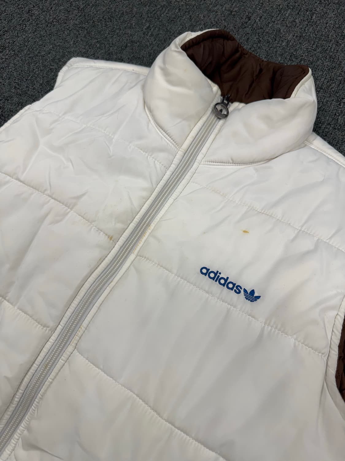 아디다스 빈티지 리버시블 브라운 퀄팅 패딩조끼 상품이미지5