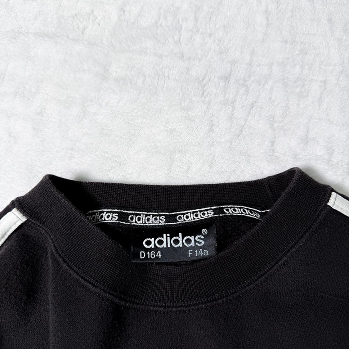 아디다스 맨투맨 상품이미지3