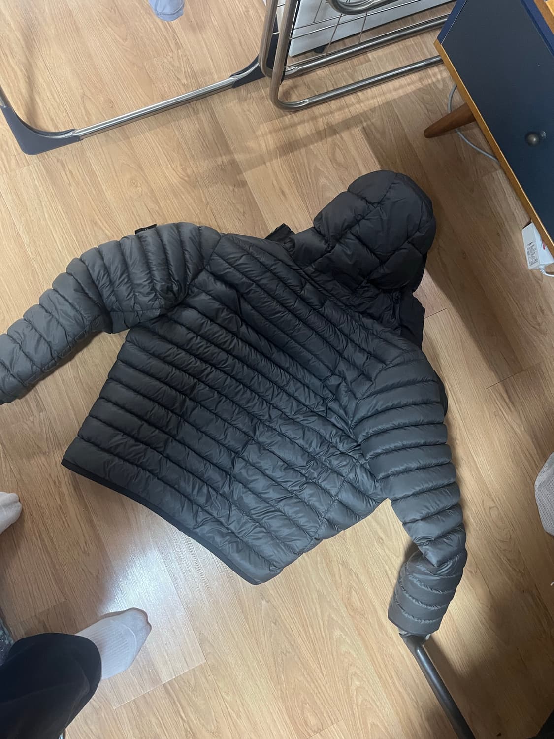 [L]스톤아일랜드 가먼트다잉 경량 패딩 상품이미지5