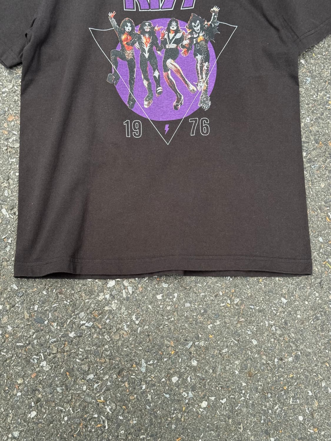 KISS – 1976 Graphic T-Shirt 상품이미지4