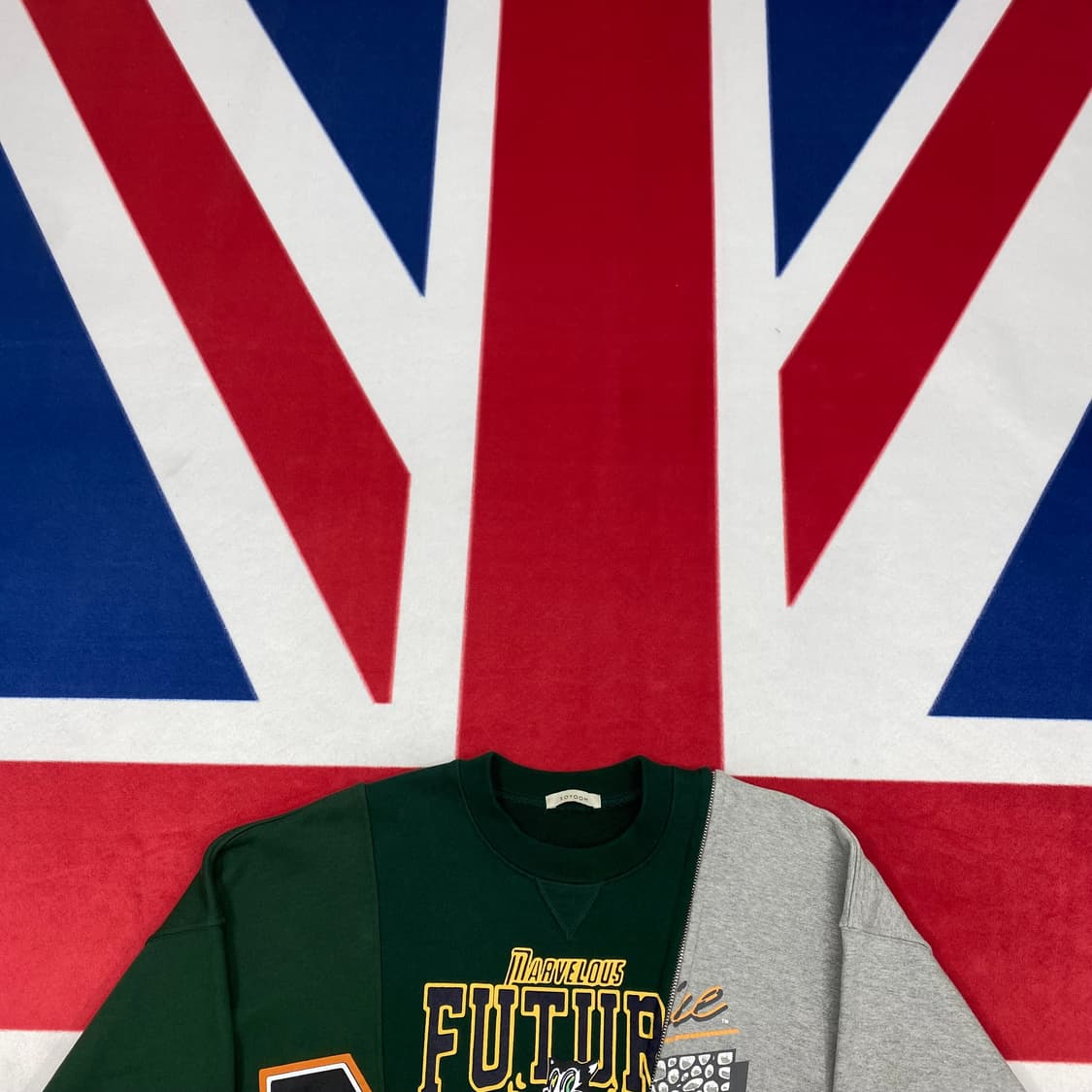 소윰 크로스지퍼 맨투맨 여성 free 상품이미지3