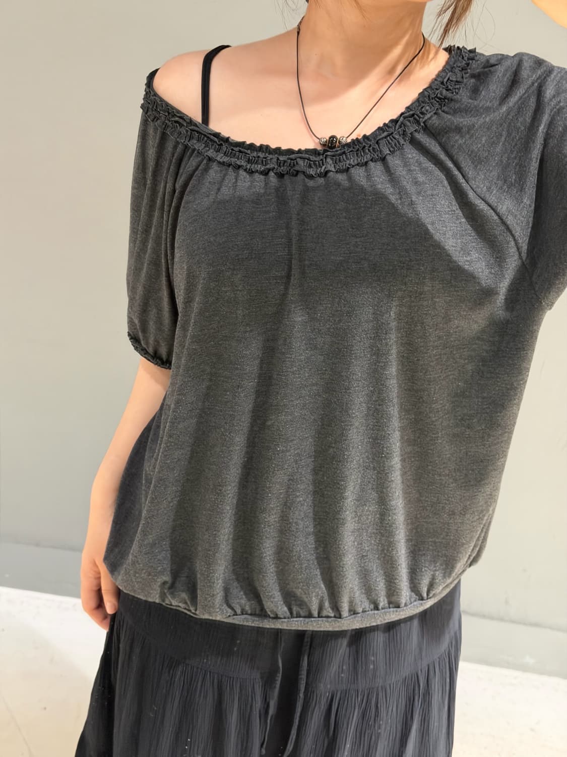 off-shoulder frill detail top 상품이미지4