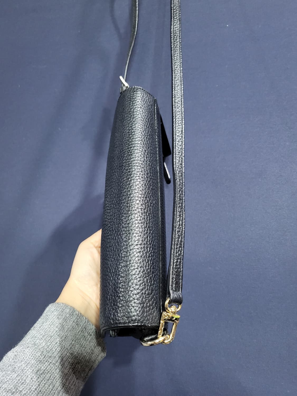 메트로시티 테슬 크로스백 상품이미지5