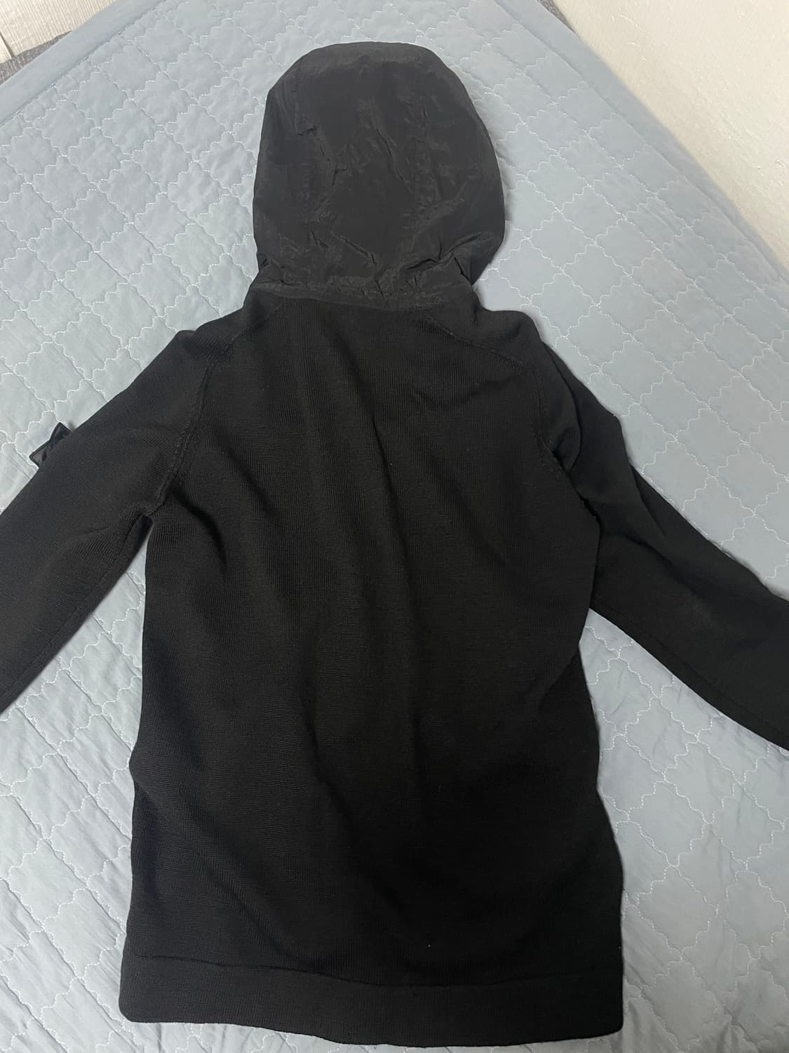 스톤아일랜드 니트후드집업 상품이미지2