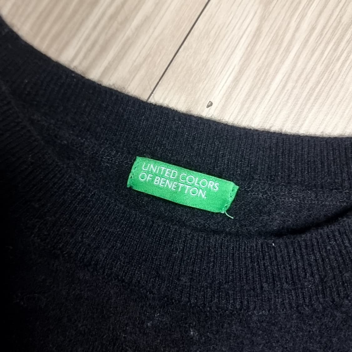 베네통 감마 제멜라 니트 블랙(실측) 상품이미지3