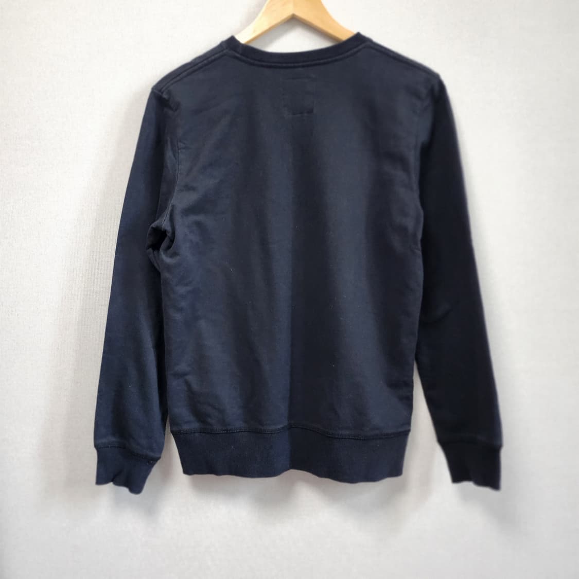 [M] 리바이스 빅 로고 맨투맨 네이비 상품이미지2