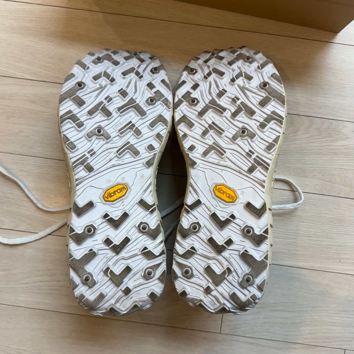 노다 001 글리치 NORDA 001 287.5사이즈 상품이미지2