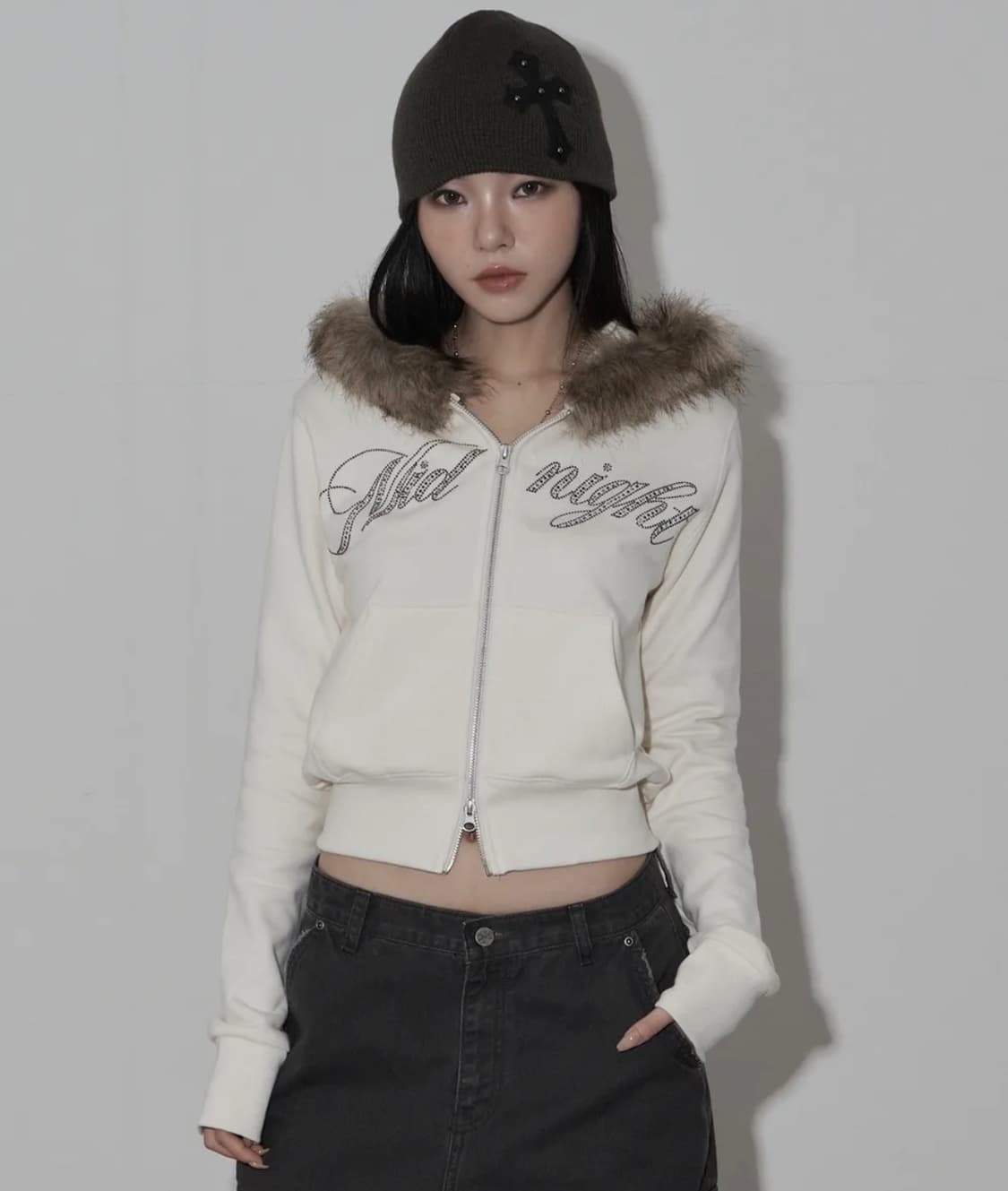 미드나잇무브 퍼 후드 집업 상품이미지1