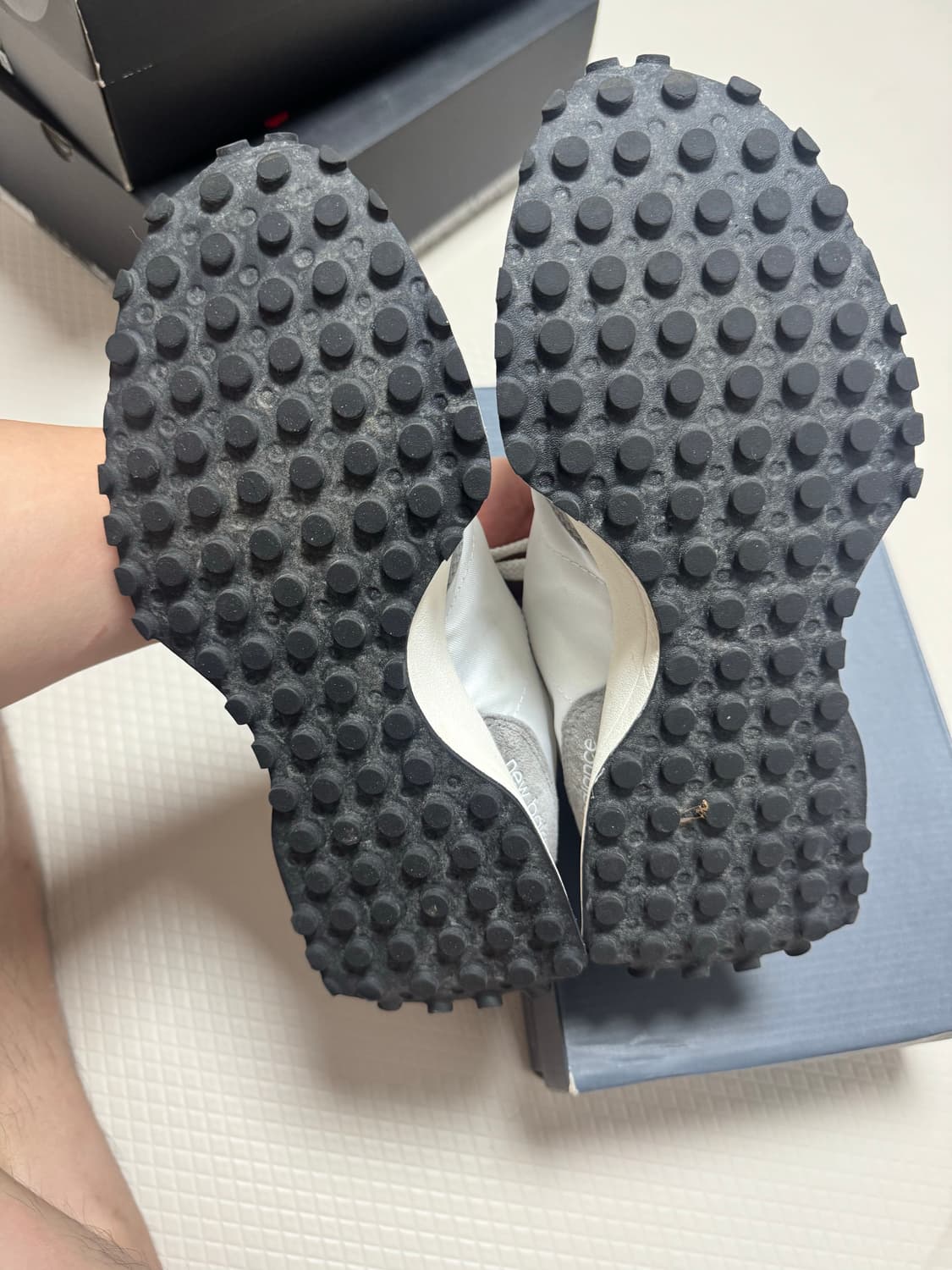 뉴발란스 327 그레이 260 상품이미지4