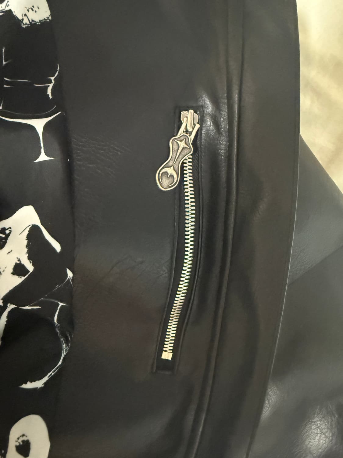 떠그클럽 레더 퍼퍼 자켓 2사이즈 상품이미지4