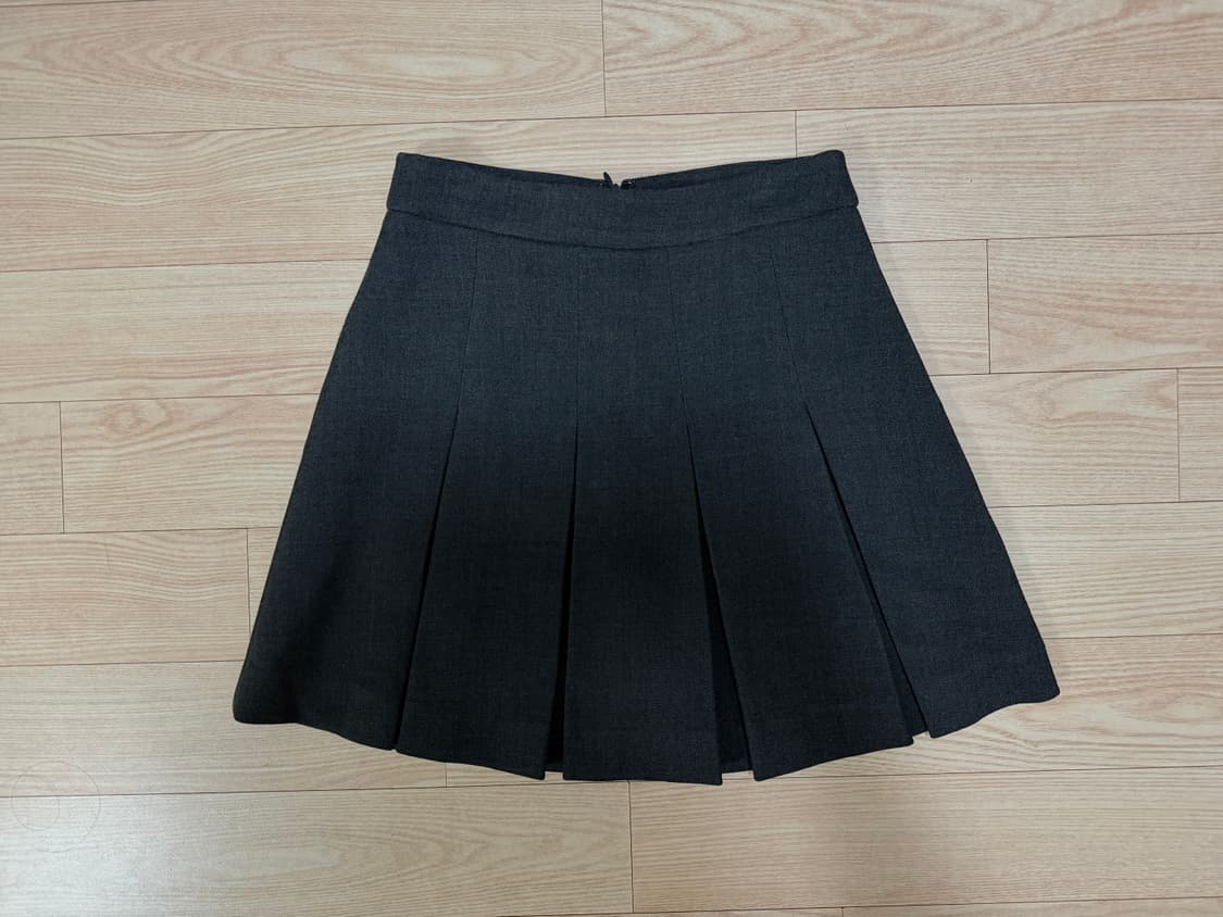 [미쏘] 플리츠 스커트 (차콜 / S) 상품이미지2