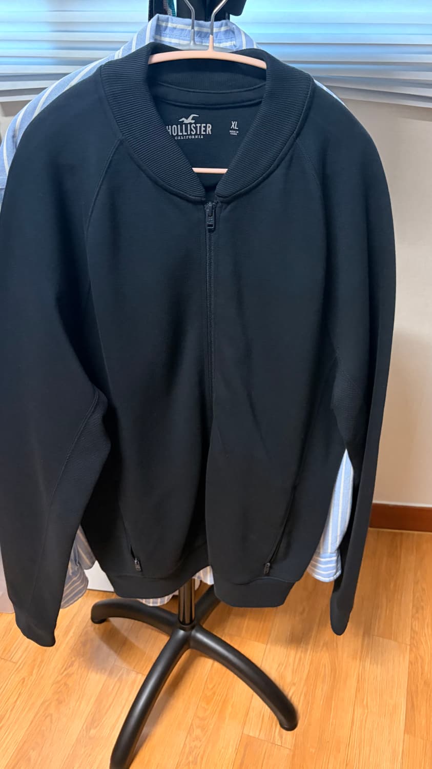 홀리스터 블랙 집업 자켓 XL 상품이미지1