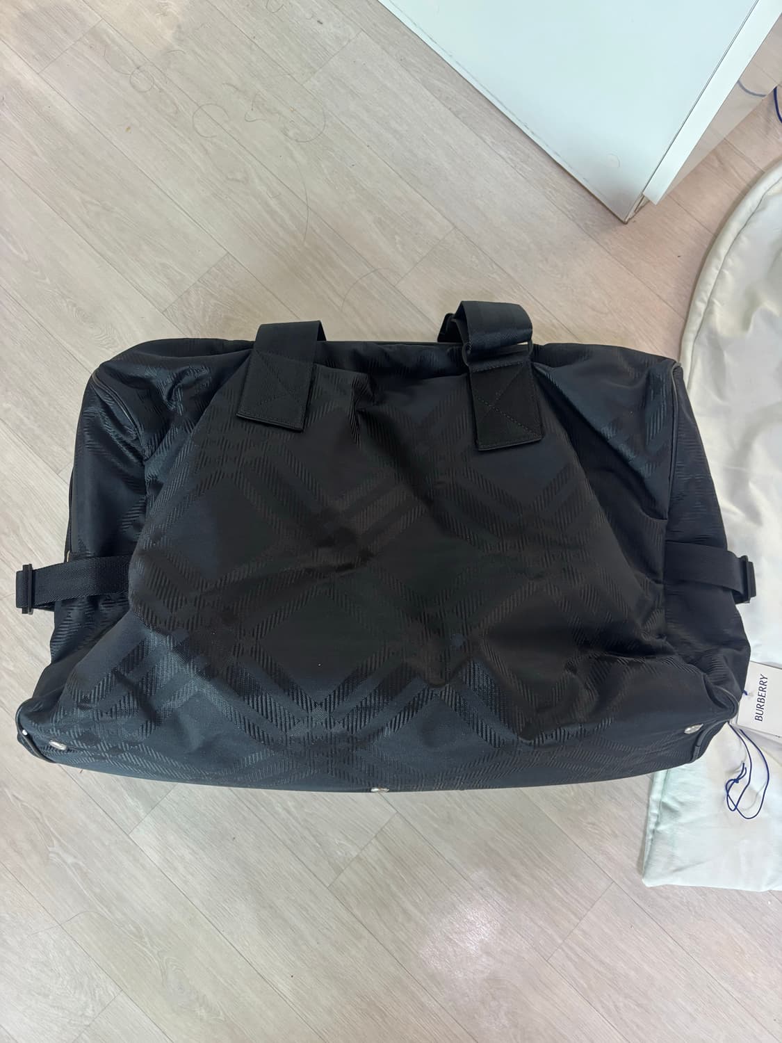 버버리 체크 자카드 나일론 더플백 상품이미지4