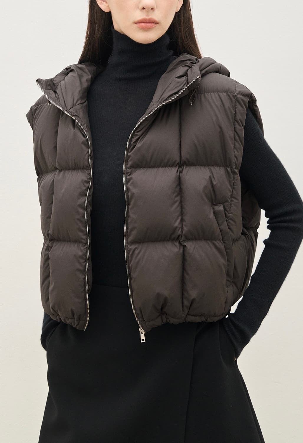 더캐시미어 다운 베스트 구스 패딩  상품이미지6
