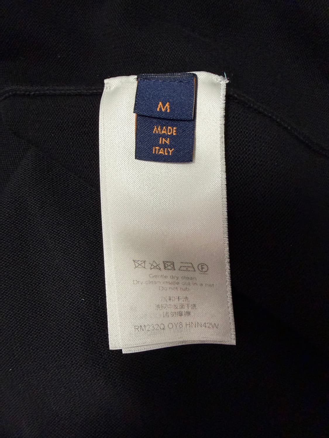 루이비통 시그니처 반팔티 상품이미지3