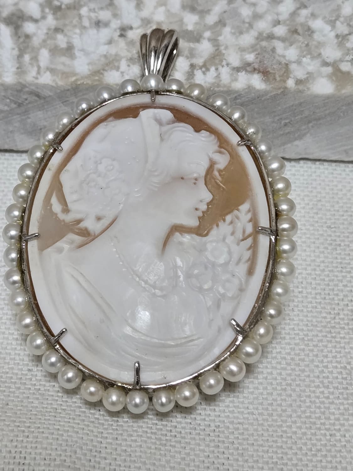 Vintage Sterling Silver Locket Pendant
S 상품이미지10