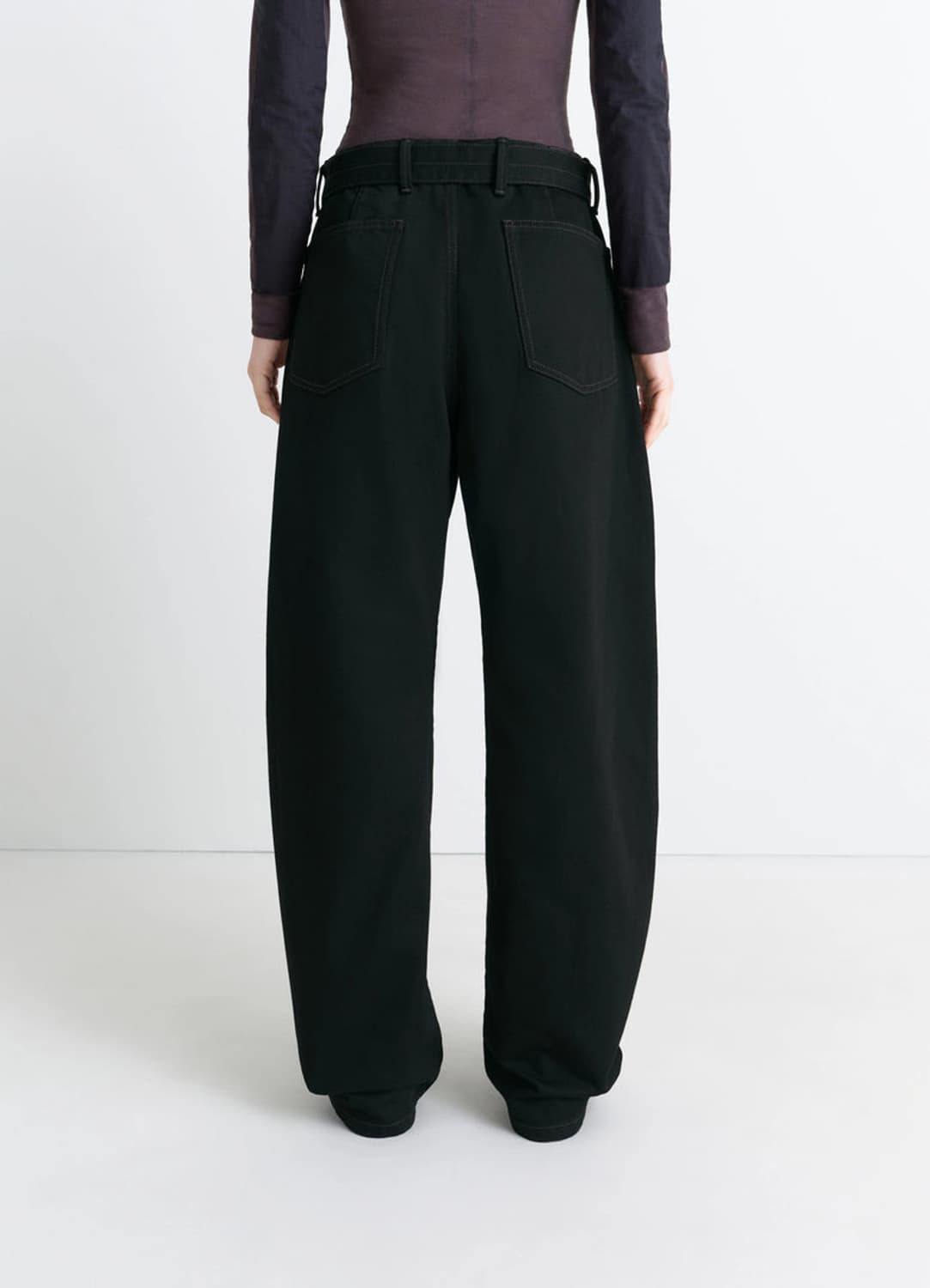 [S,M,L,XL]르메르 25ss 트위스트 벨트 팬츠/블랙 데님 상품이미지6