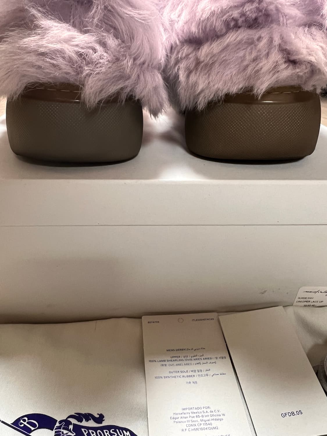 버버리 시어링 크리퍼 핑크45  상품이미지5