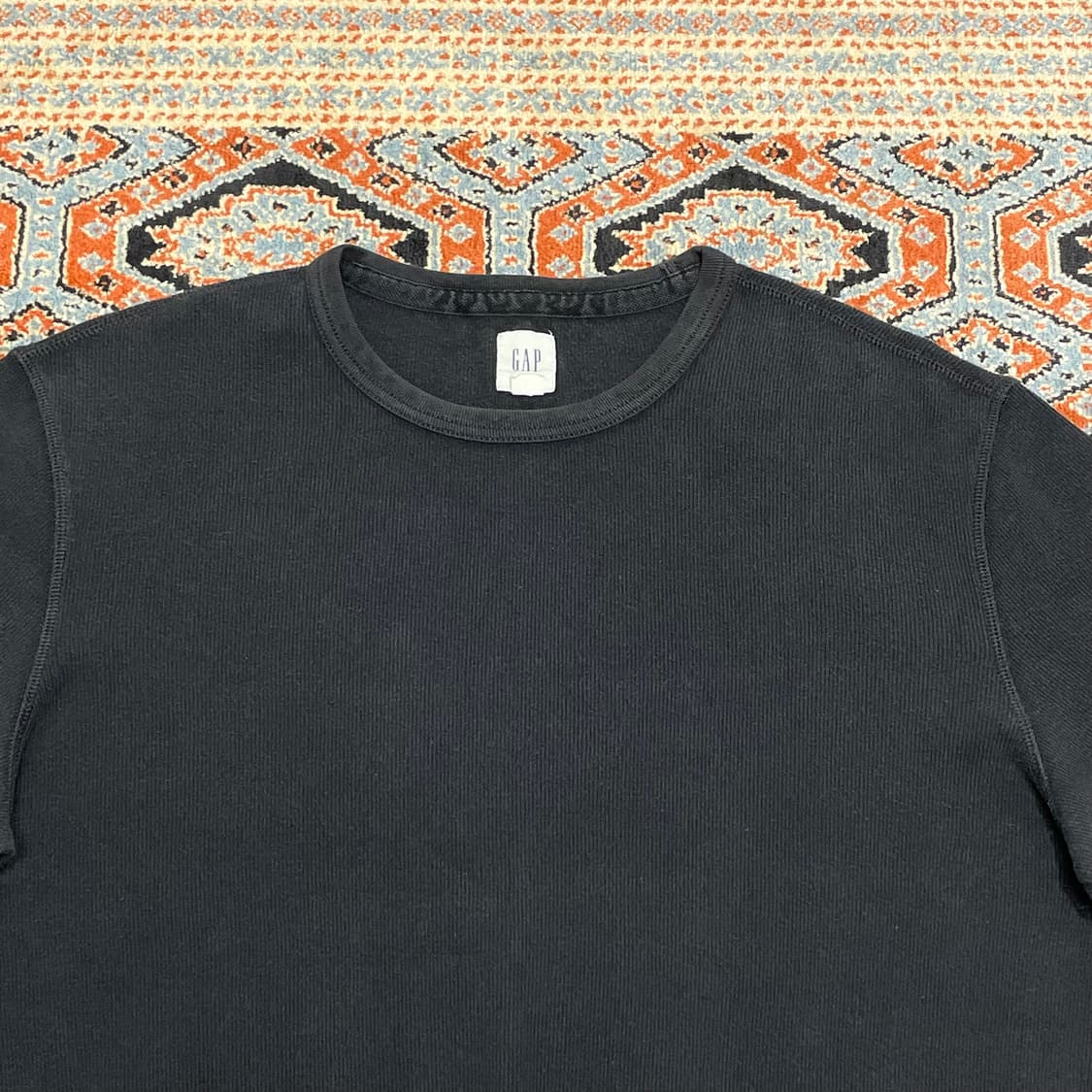 갭 차콜 코듀로이 긴팔티셔츠 남성M 상품이미지2