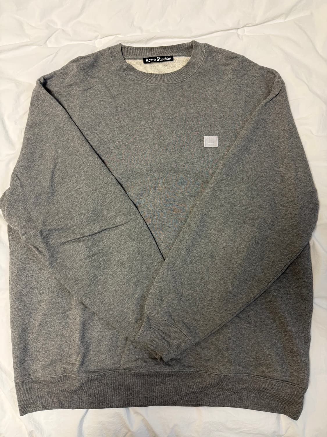 아크네 맨투맨 M 상품이미지1