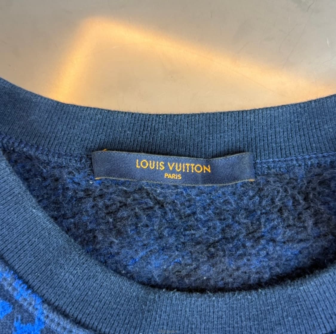 [정품] 루이비통 스웨트 딥블루 맨투맨  L 상품이미지4