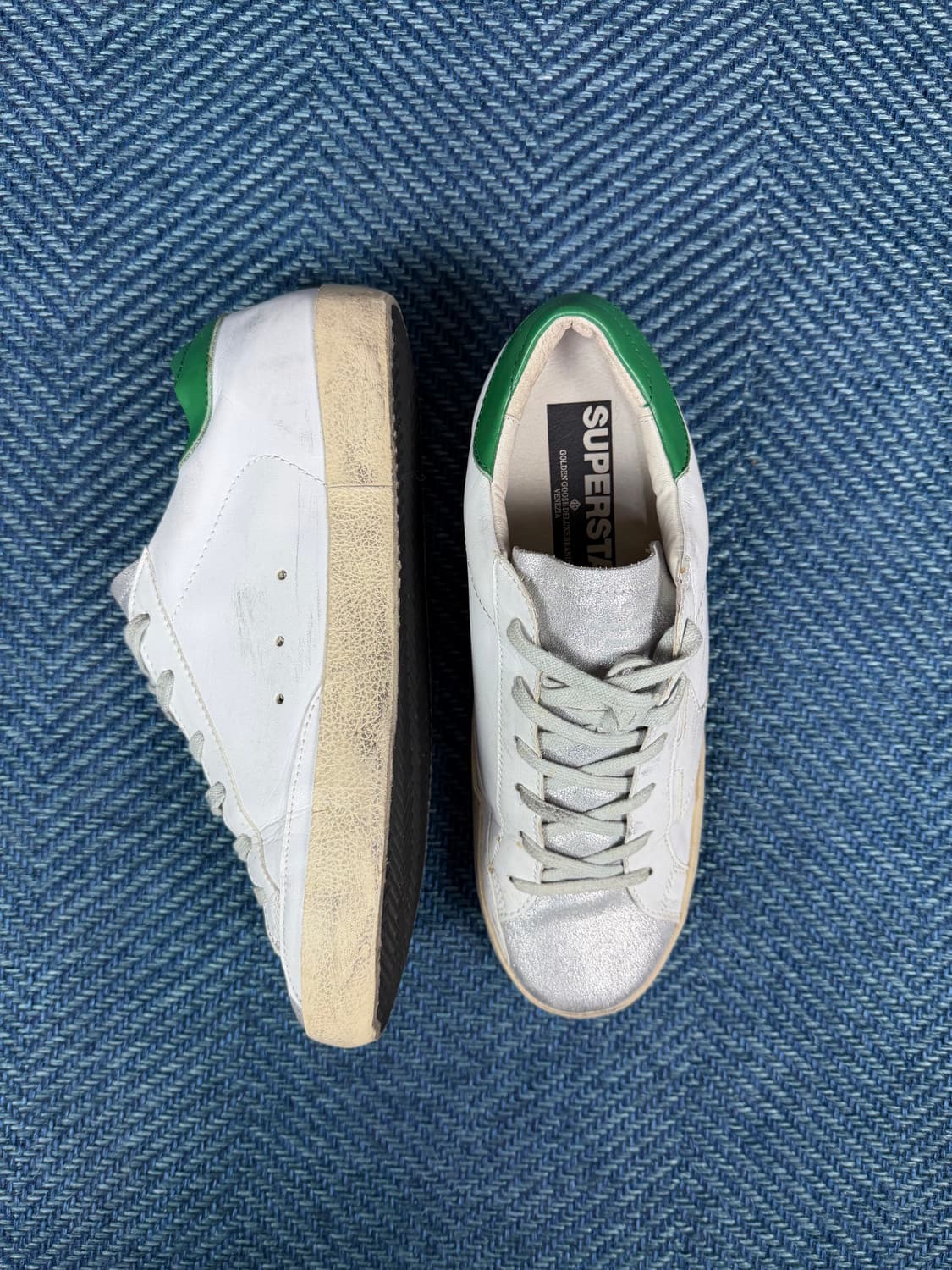 골든구스 슈퍼스타 화이트 실버 그린 탭  상품이미지1