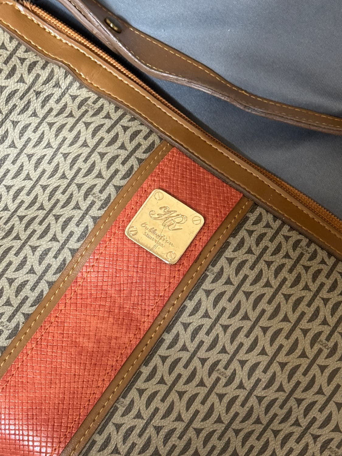 루이까또즈 여성모노그램 숄더백 상품이미지2