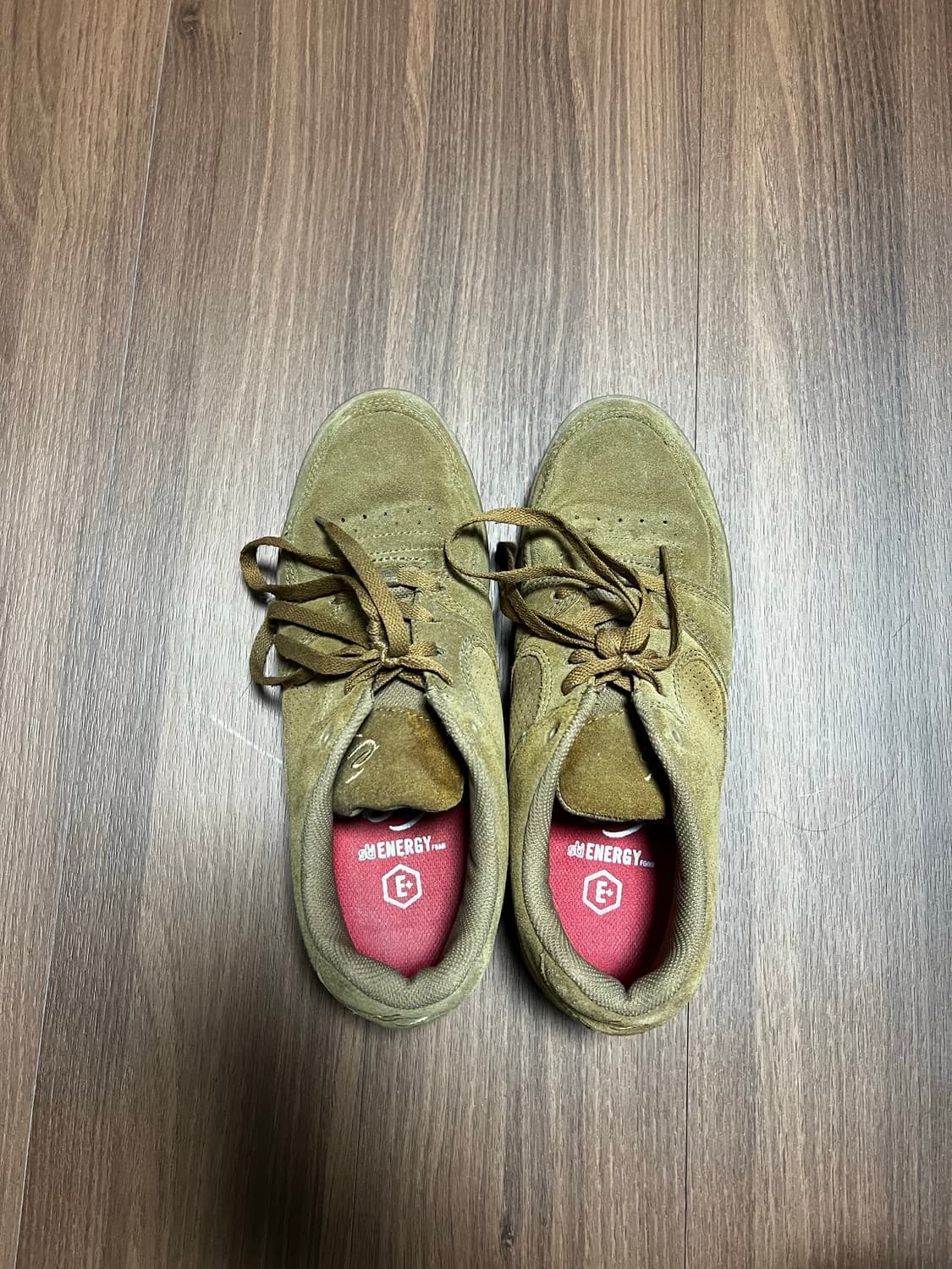 ES 신발 상품이미지1