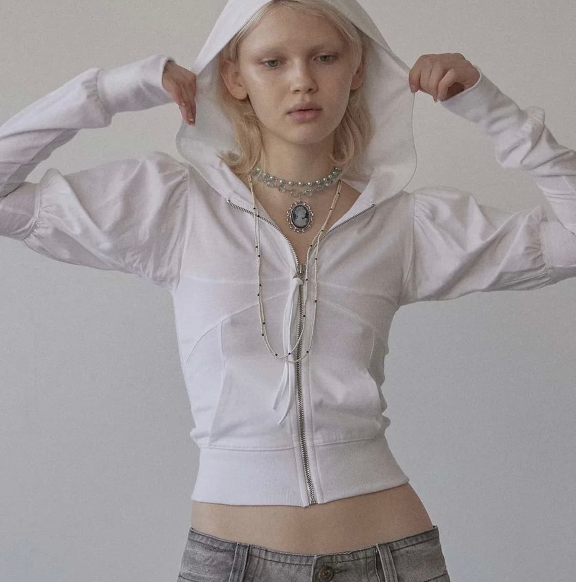 스컬프터 솔리드 집업 후디 화이트 상품이미지2