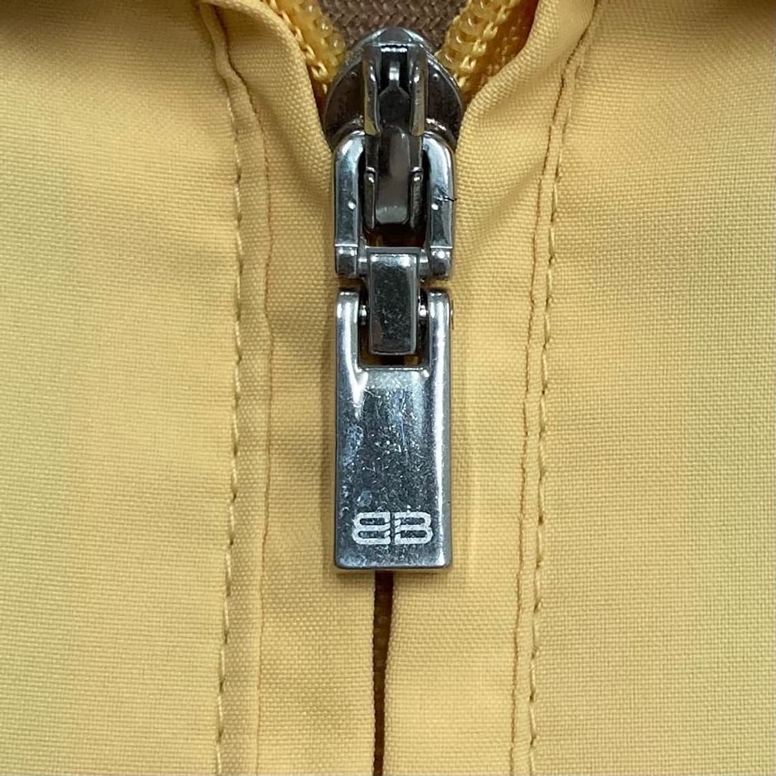 Balenciaga 스팰아웃 로고 옐로우 나일론 아노락 상품이미지4