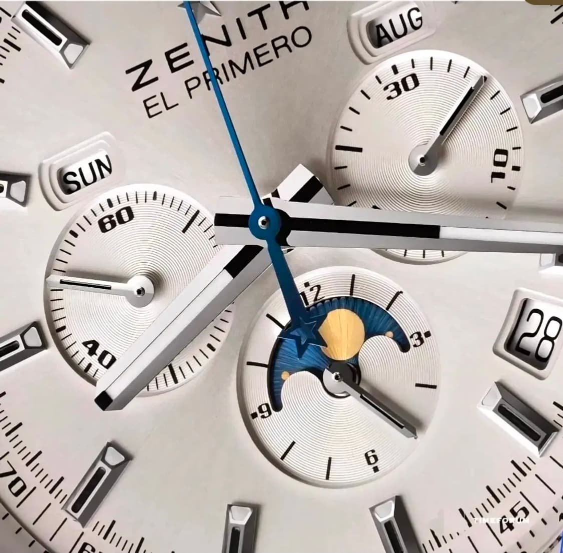 제니스 엘프리메로 410 42mm풀셋입니다. 상품이미지7