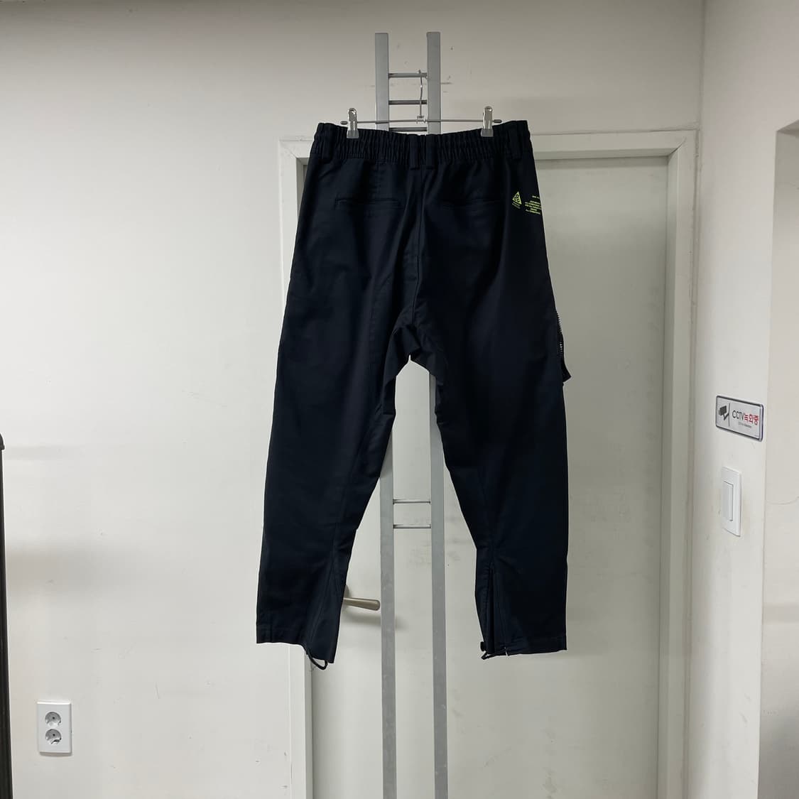 나이키 ACG 아크로님 블랙 팬츠 S 상품이미지4