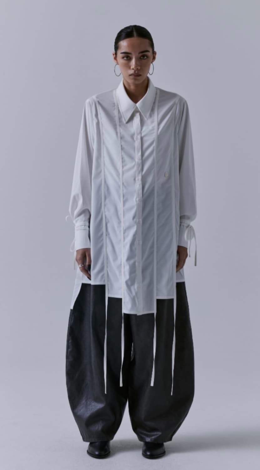 트리밍버드 Stepped Hemline Long Strap Shirts  상품이미지1