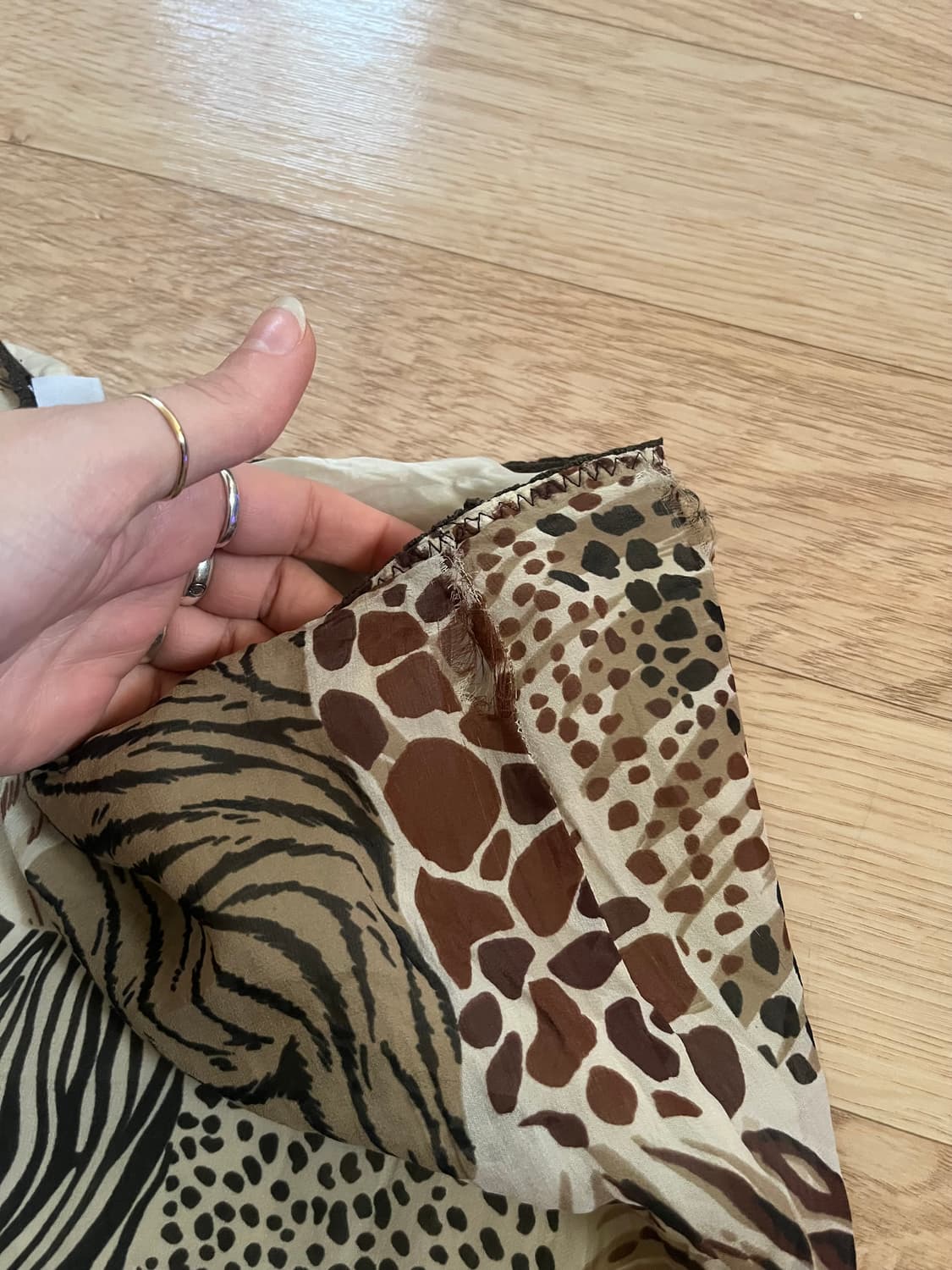 모스키노 빈티지 스커트 M (20일까지 구매가능함) 상품이미지8