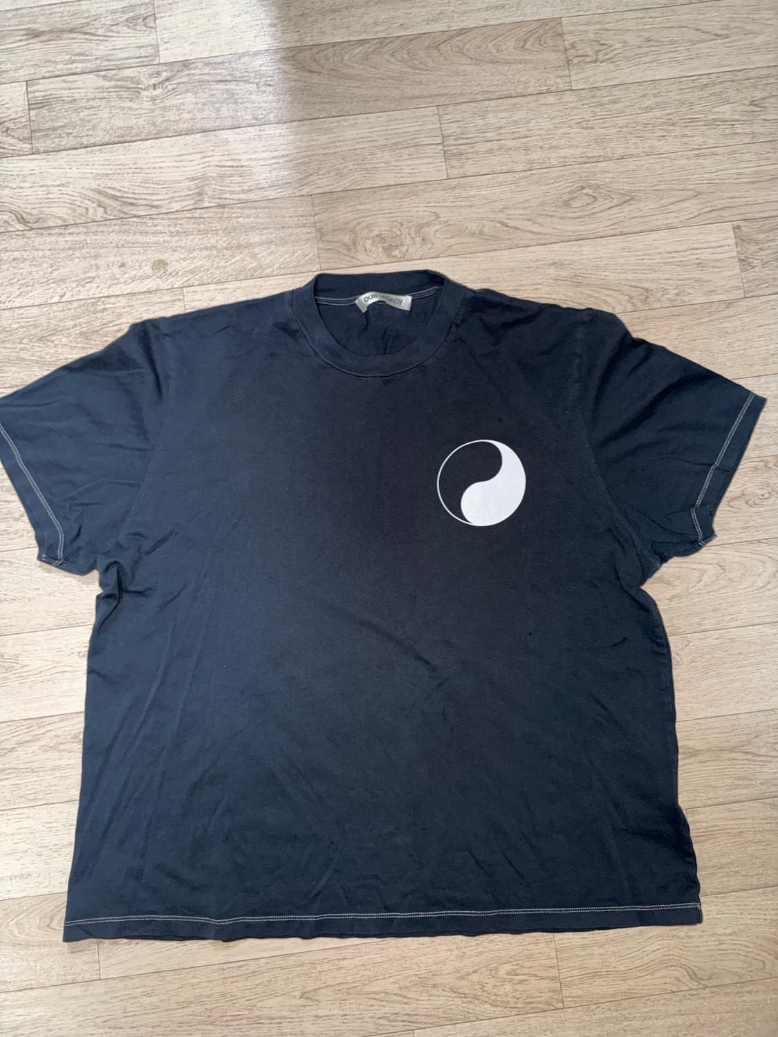 아워레가시 워크 샵 박스 티셔츠 음양 블랙 상품이미지2