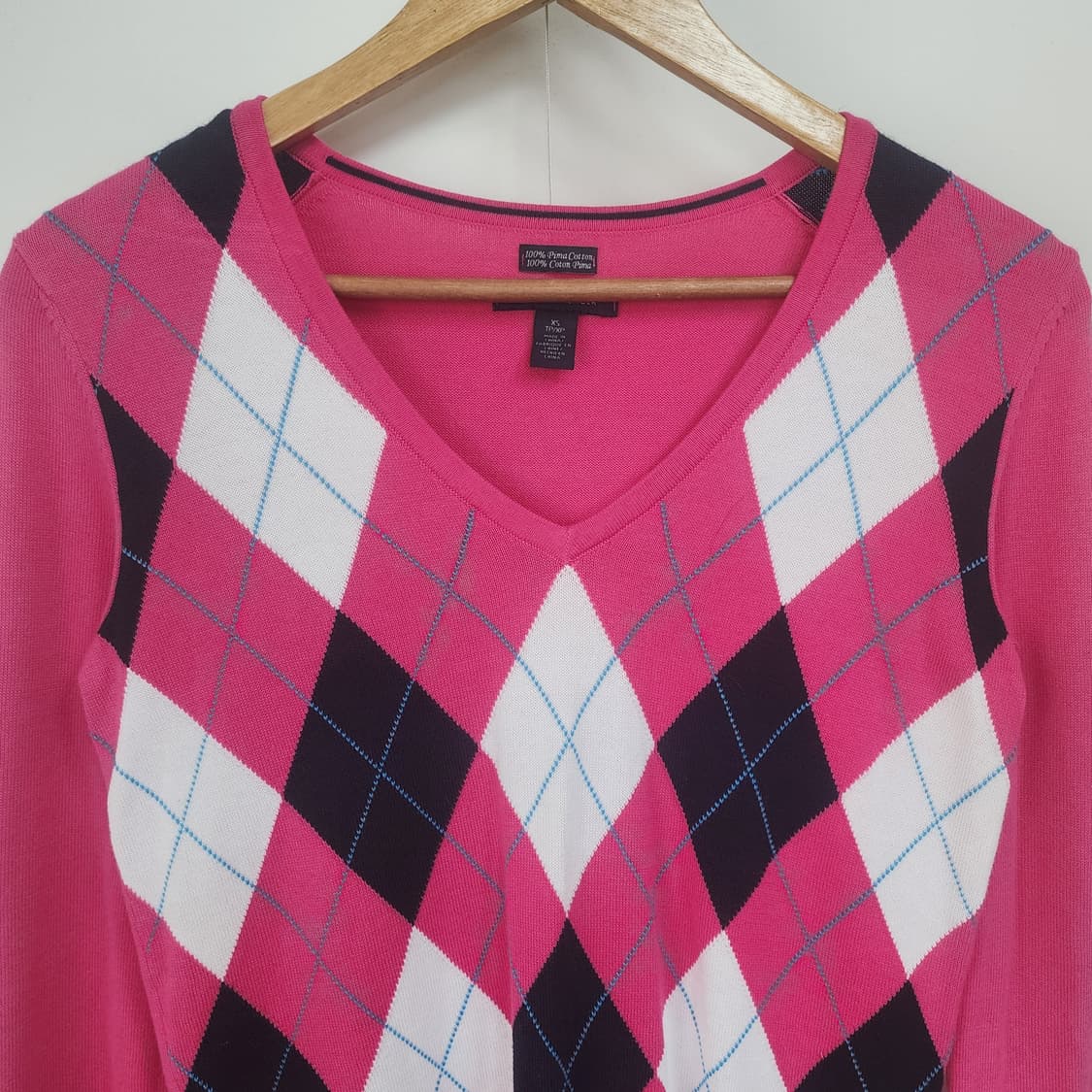 타미힐피거 핑크 아가일 V넥 니트 상품이미지2
