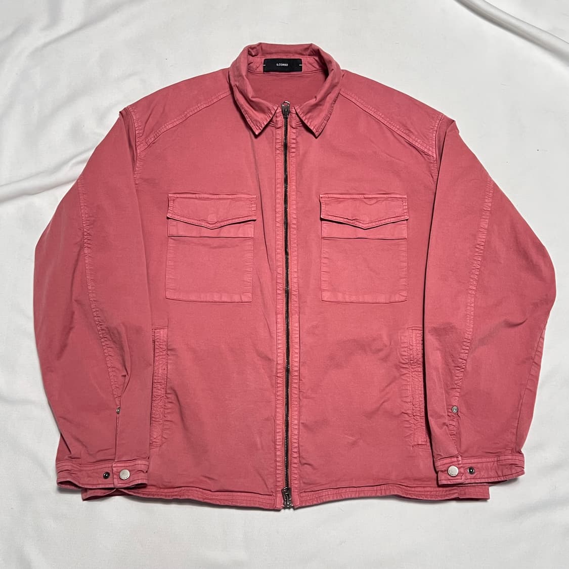 XL 일꼬르소 가먼트다잉 투 포켓 집업 셔켓 다크핑크 상품이미지2