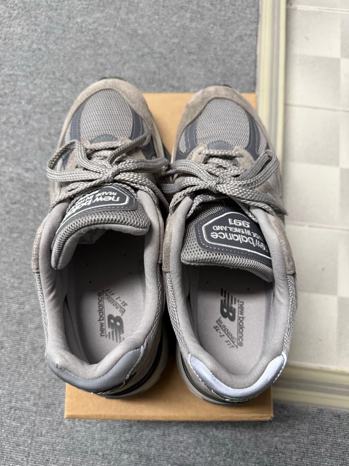 뉴발란스 991v2 그레이255 상품이미지4