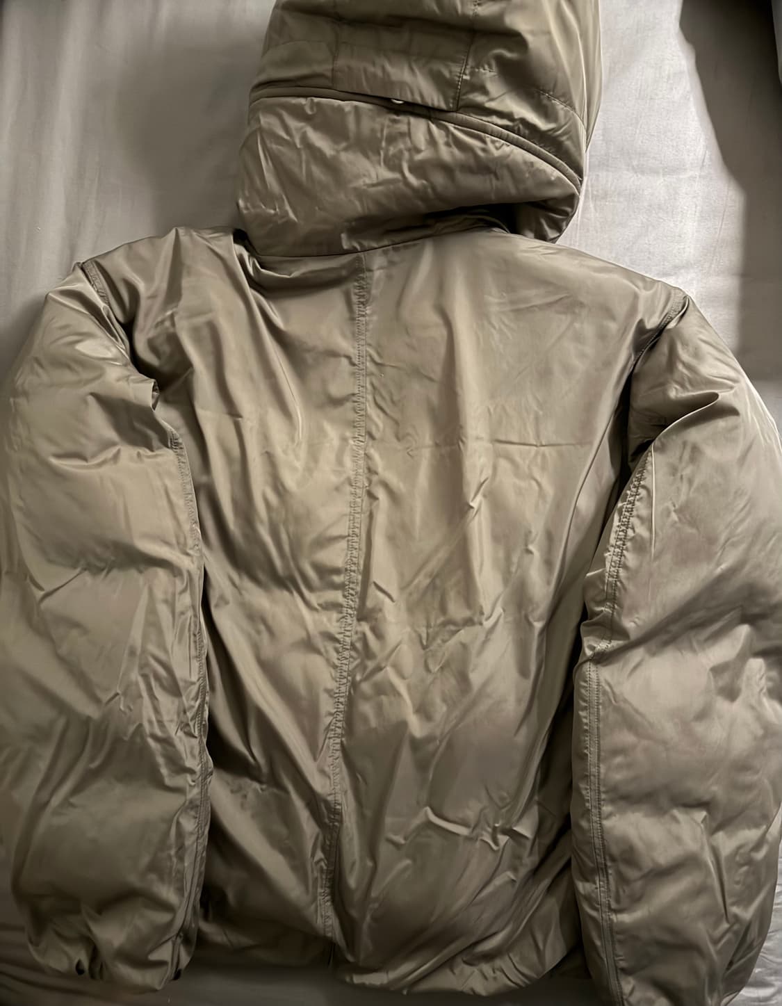 유니클로 U 퍼프테크 파카 브라운 상품이미지4