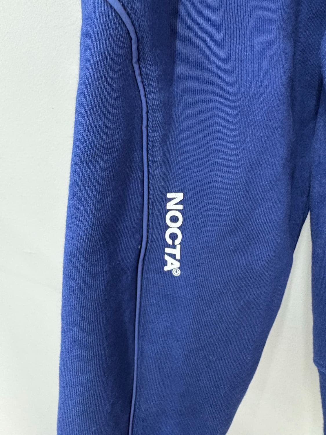 나이키 X 드레이크 녹타 카디널 스탁 에센셜 후드네이비  A3486 상품이미지3