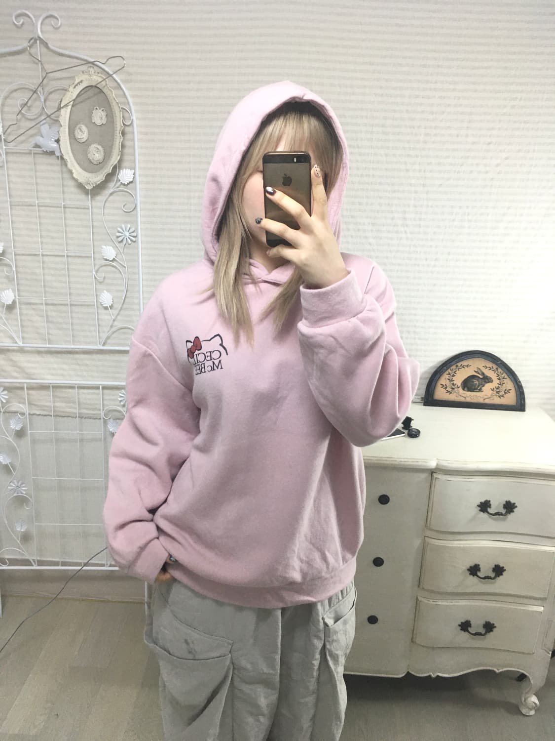 세실맥비 헬로키티 레오파드 후드티 상품이미지3