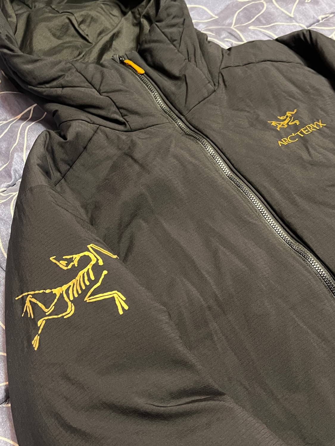 M 아크테릭스 x 빔즈 아톰 AR 골드 블랙 상품이미지3