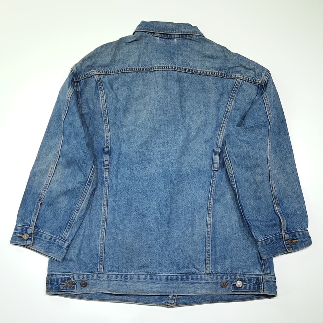 CK031 M 리바이스 빅E 75690 프리미엄워터리스 중청 데님 자켓 상품이미지8