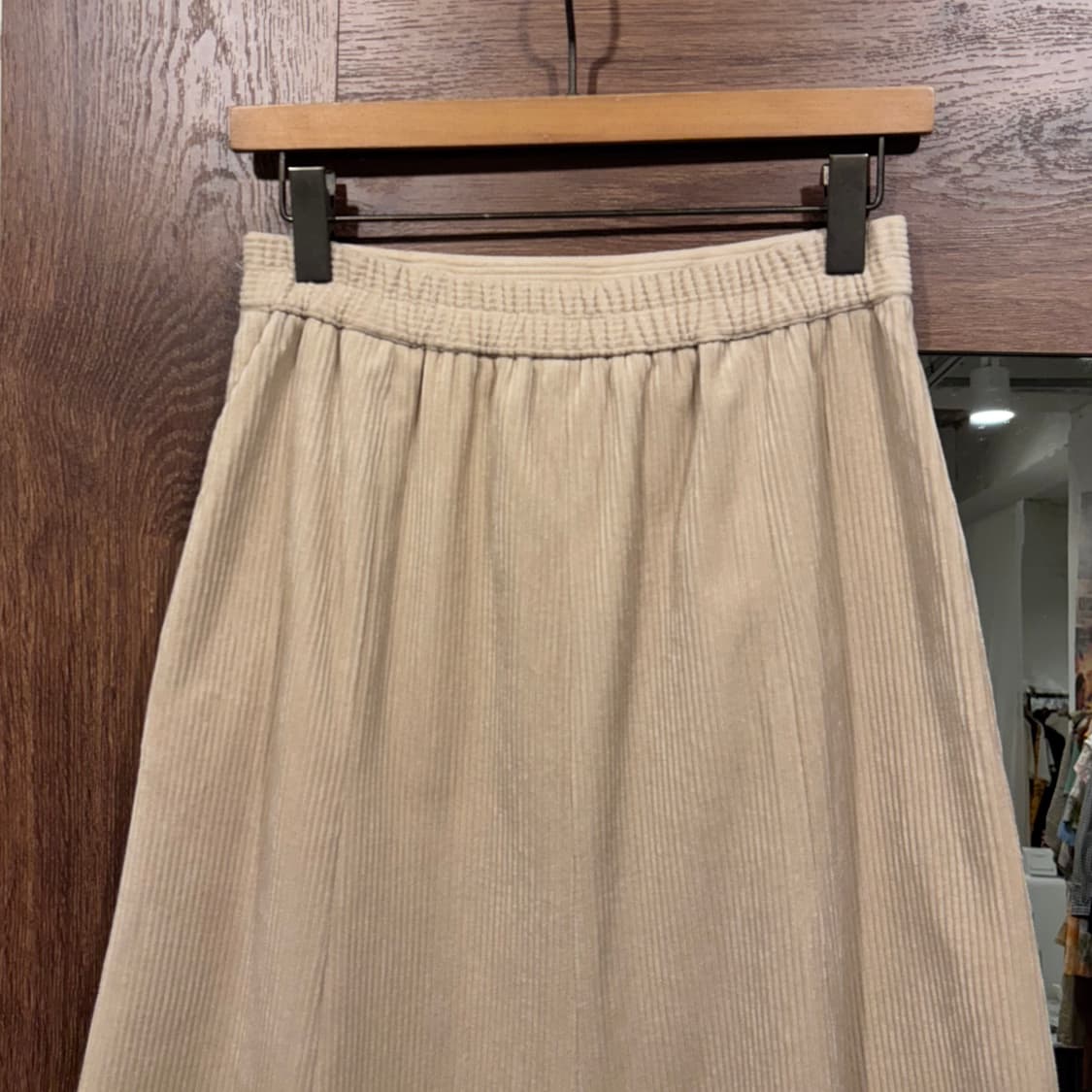 빈티지 베이지 코듀로이 사이드 버튼 롱 스커트 상품이미지5