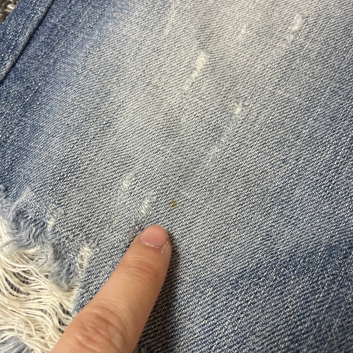 (38) 돌체앤가바나 디스트레스드 데님 팬츠 상품이미지5