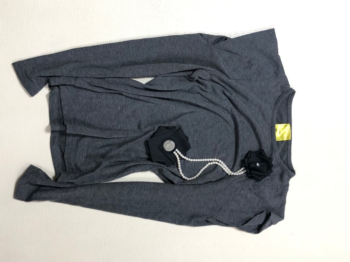 빈티지 그레이 플라워 셔링 탑 상품이미지8