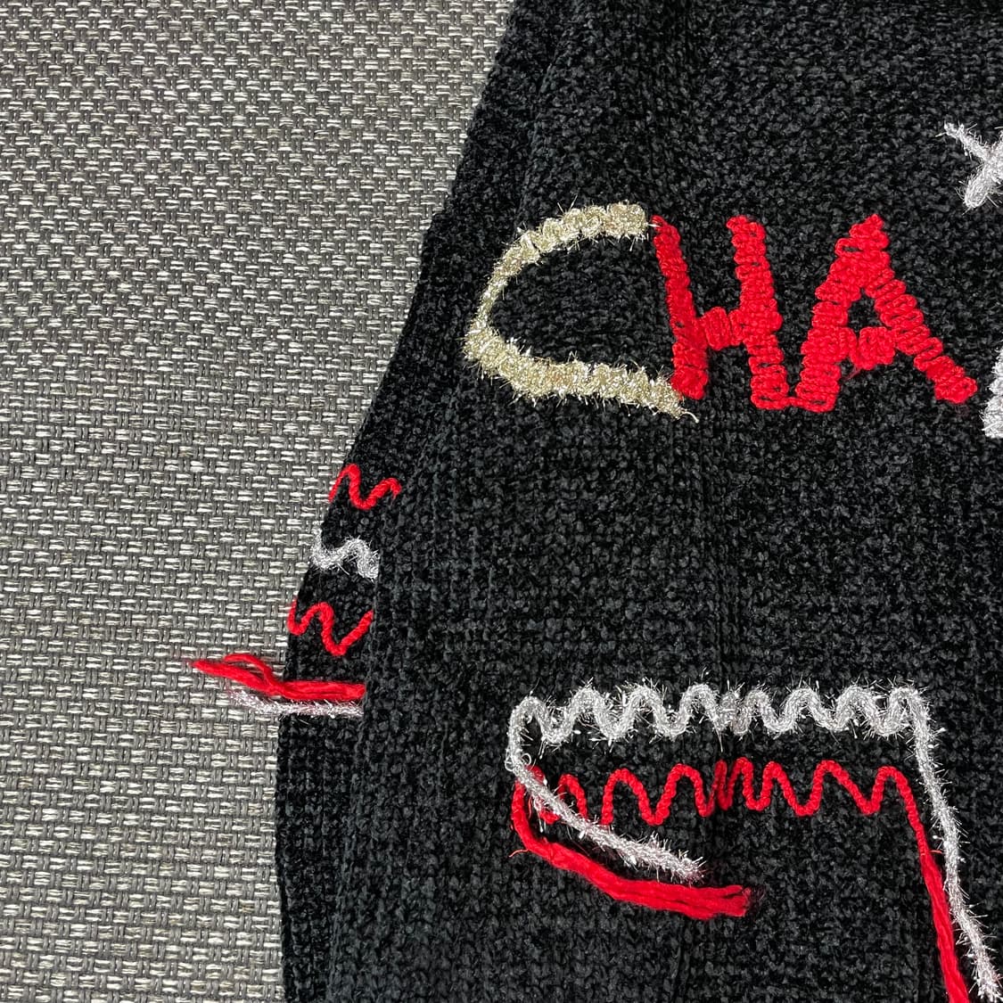  빈티지 블랙 레드 실버글리터 포인트 긴팔 니트  상품이미지5