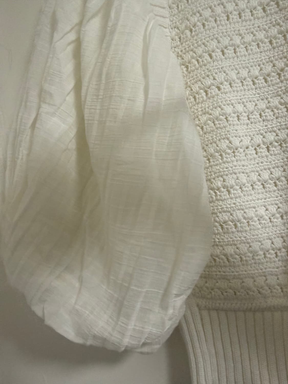 아떼 바네사브루노(Athe Vanessa Bruno) 크로셰 퍼프 슬리브 상품이미지5