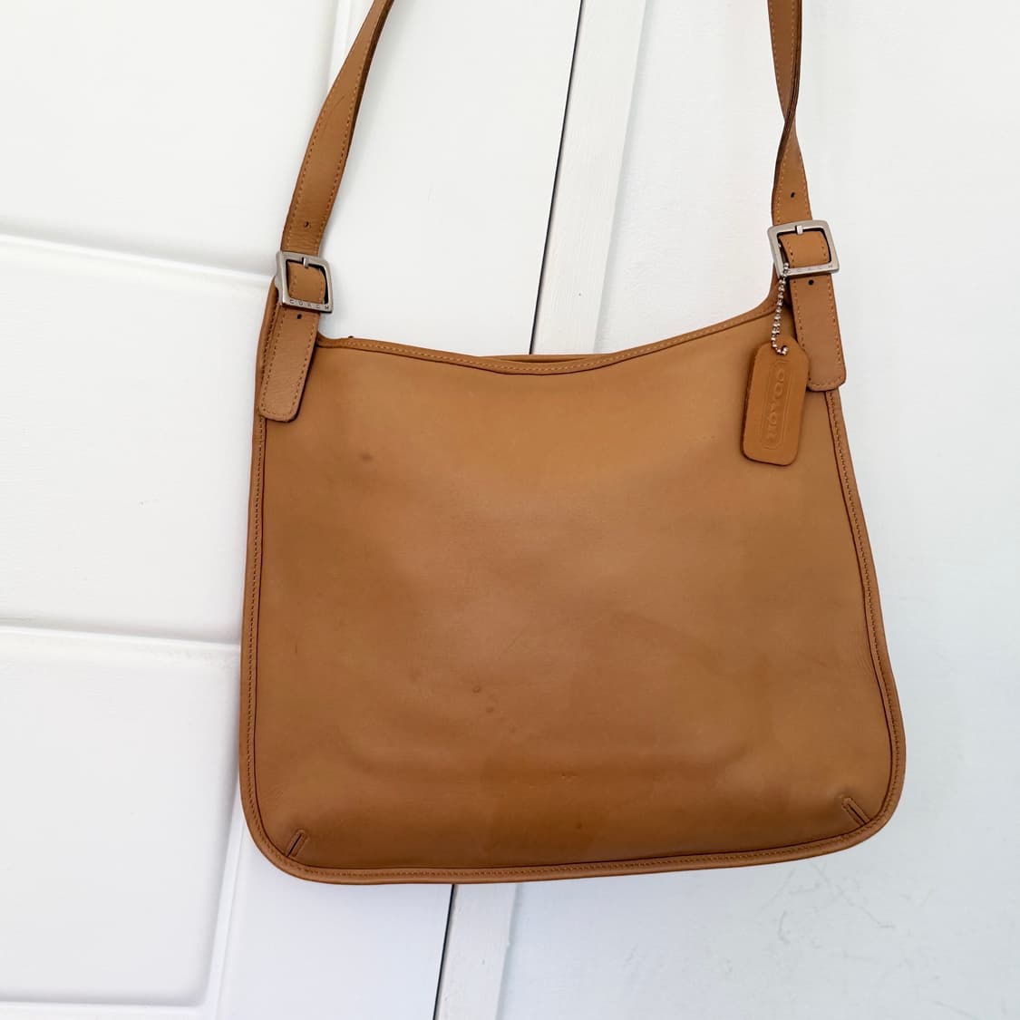 Coach vintage leather cross bag 상품이미지2