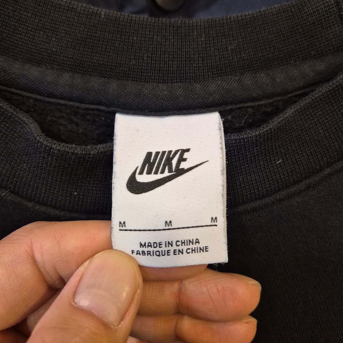 M 나이키 블랙 맨투맨  상품이미지3